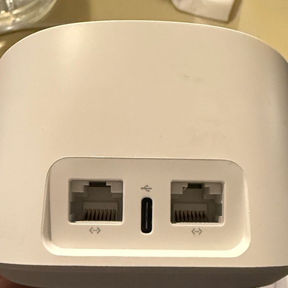 eero 6+ Mesh Wi-Fi Router - White - Picture 6 of 6
